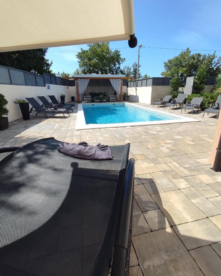 Villa Nemo Poreč Eksteriør bilde